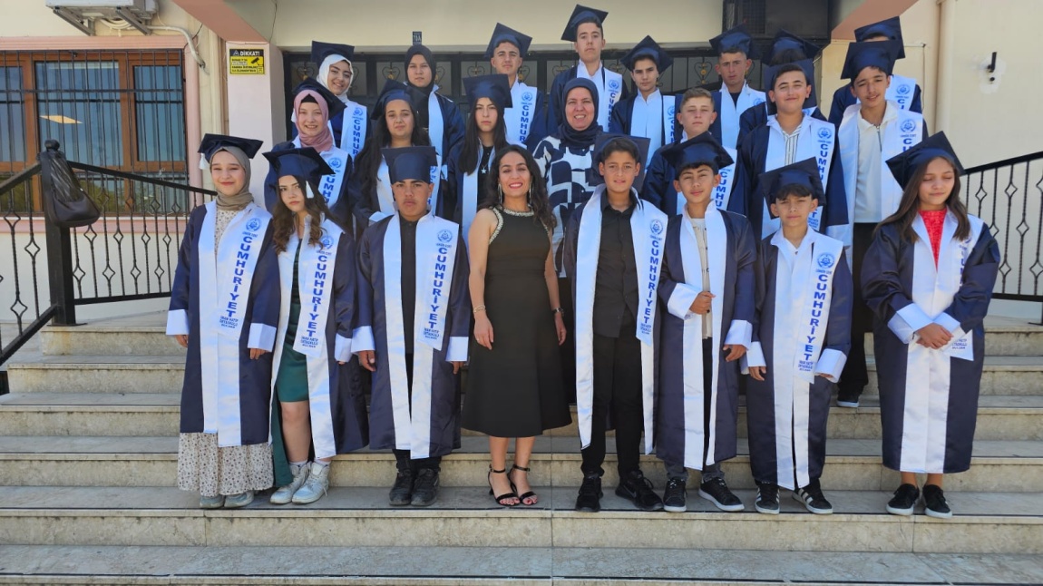 2025 YILI MEZUNİYET PROGRAMI